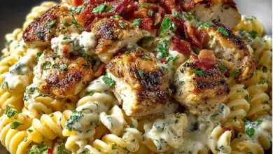 Delicious Chicken Bacon Ranch Pasta with creamy sauce and crispy bacon